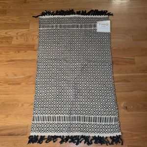 Accent rug